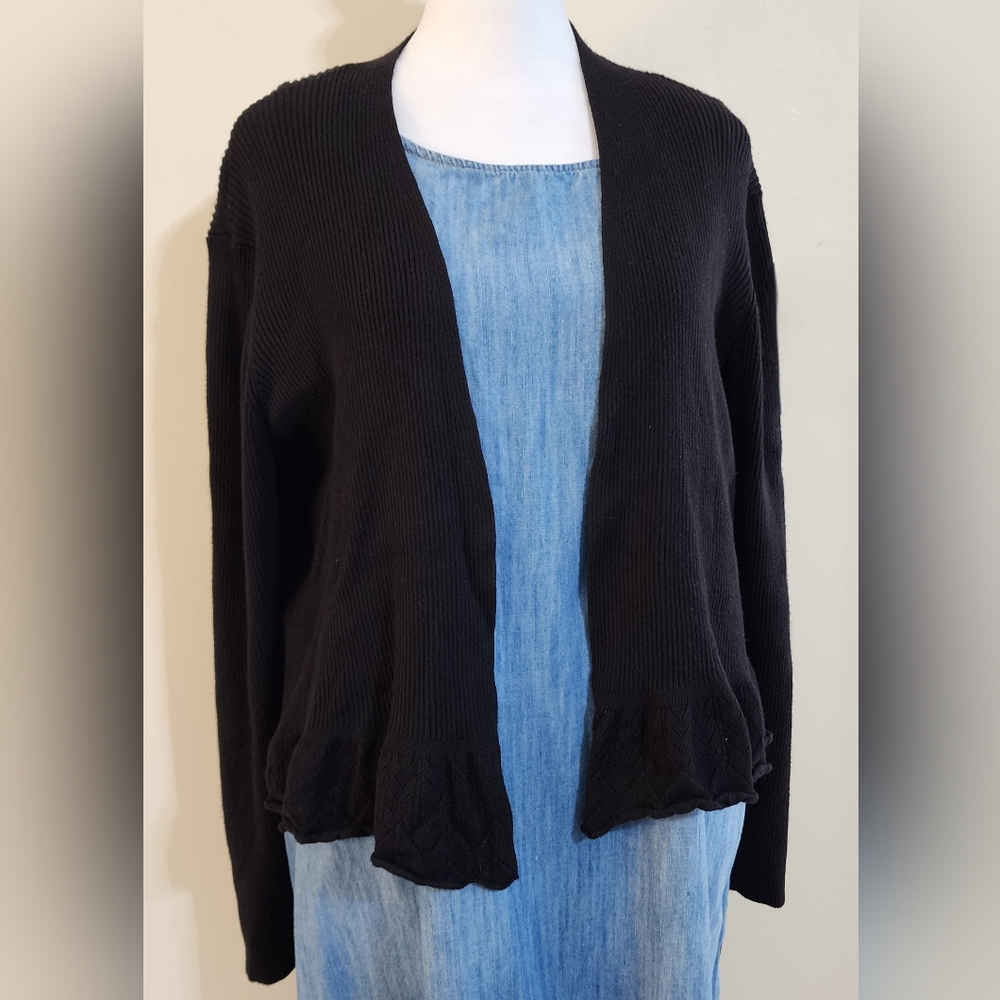 Daisy Fuentes Open Front Long Sleeve Black Ruffled Cardigan Sixe XL